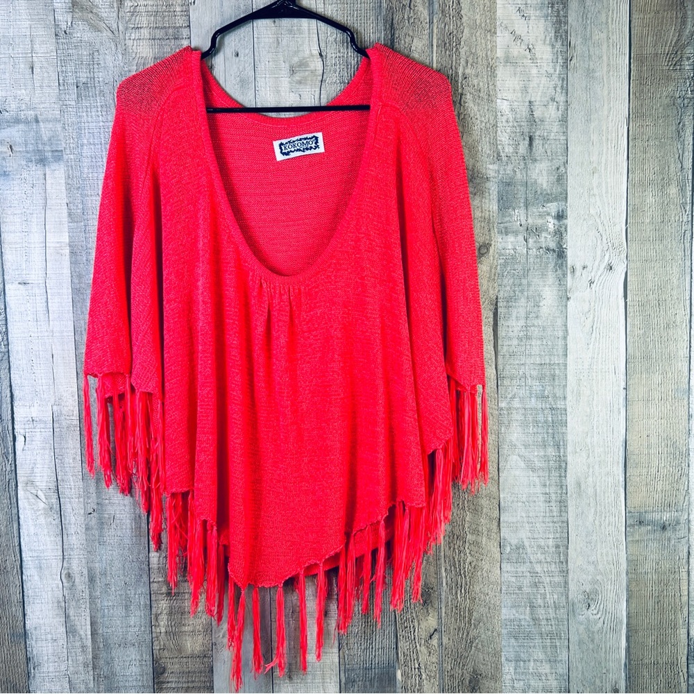 Kokomo Unltd Size S/M Knit Sweater Cape/Top Combo with Fringe Dark Peach…